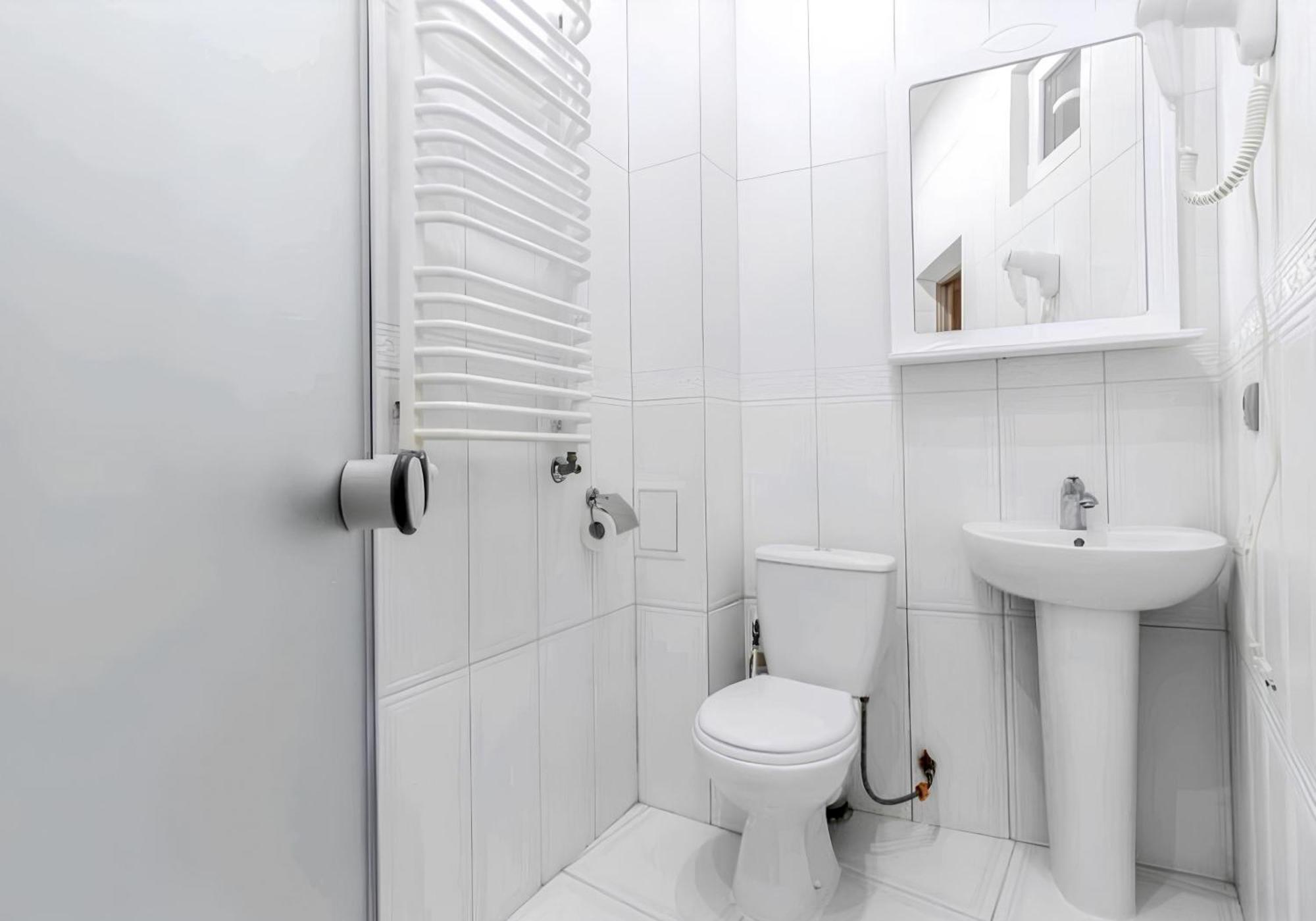Cozy Apartments In The City Centre Lviv Bagian luar foto